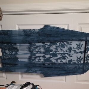Source Unknown Blue Lace Kimono